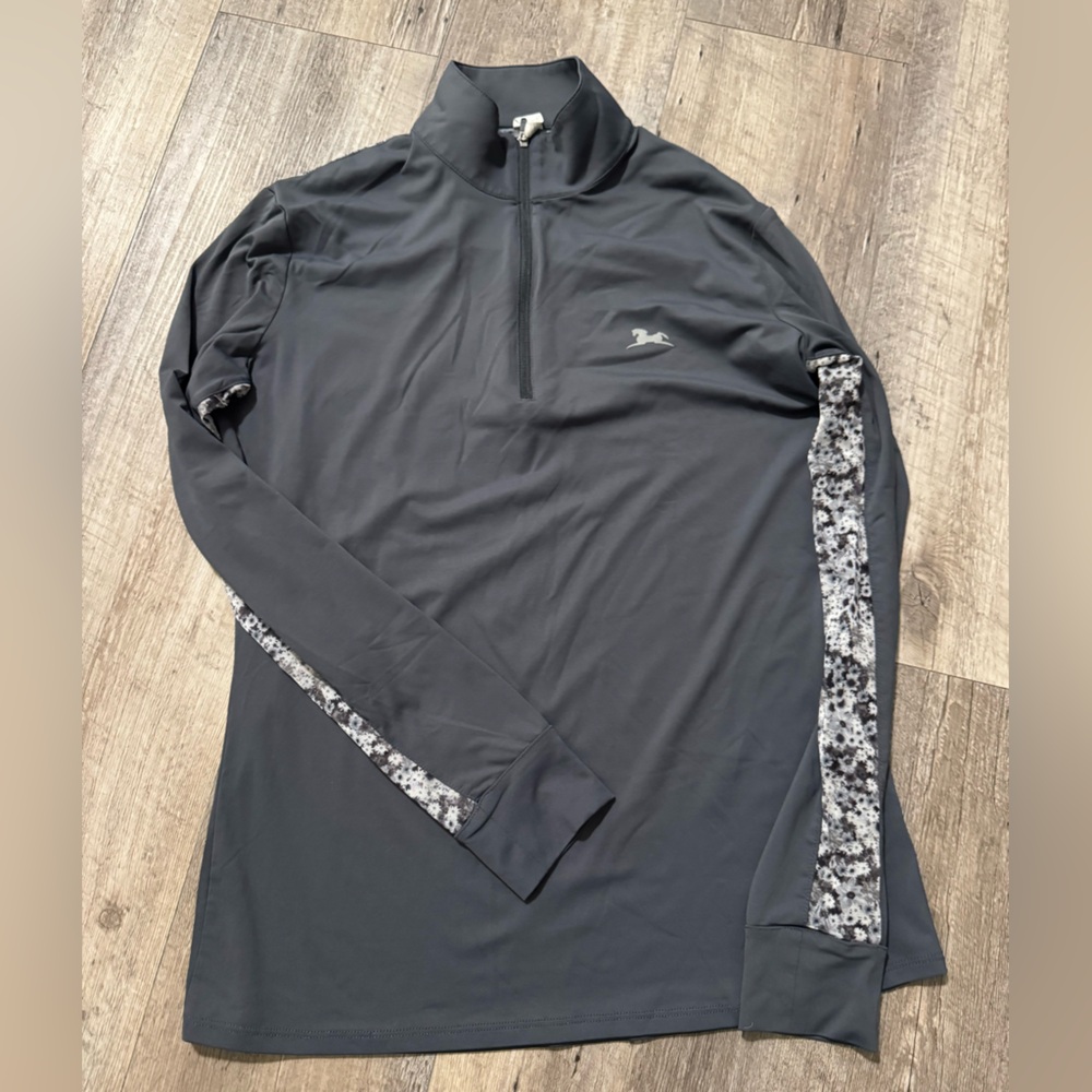 Gray Quarter-Zip With Patterned Sleeves Riding Top - image 1